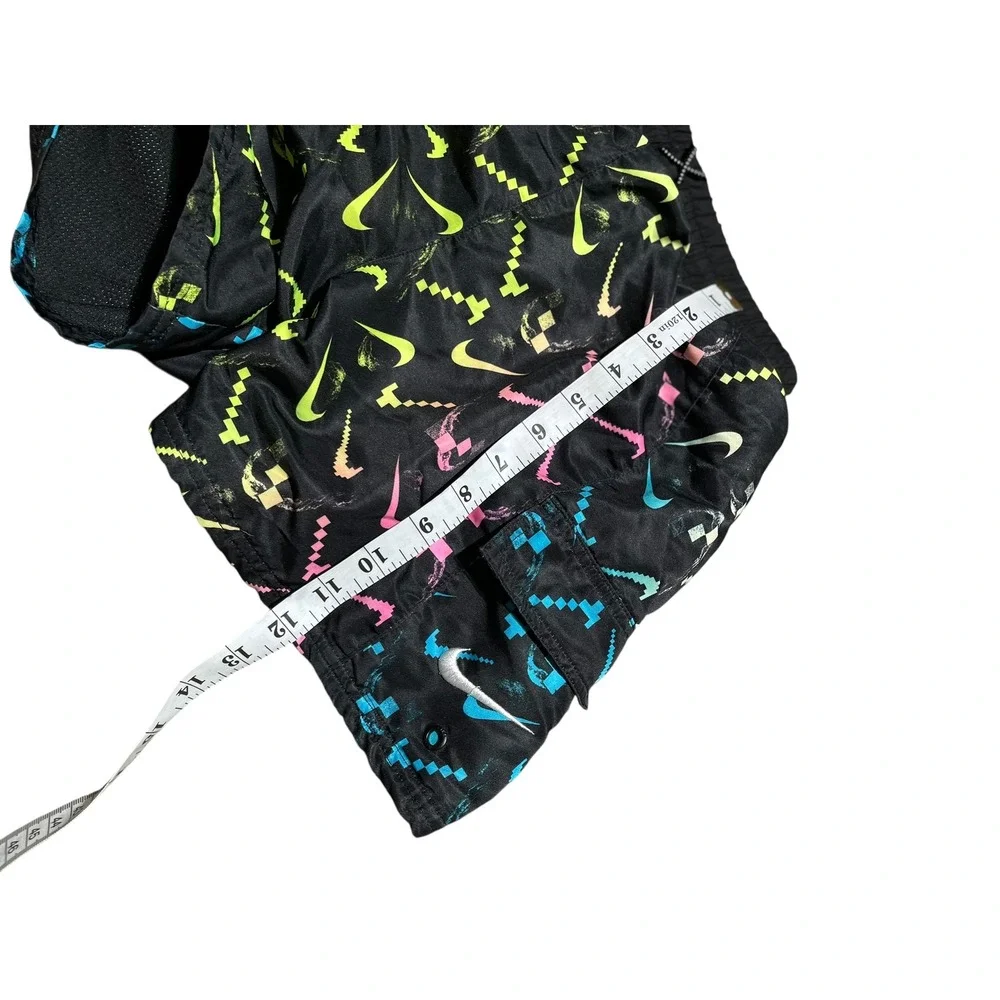 Nike Boys Swim Trunks Size M Black Pixel Swoosh Graphic Mesh‎ Lined